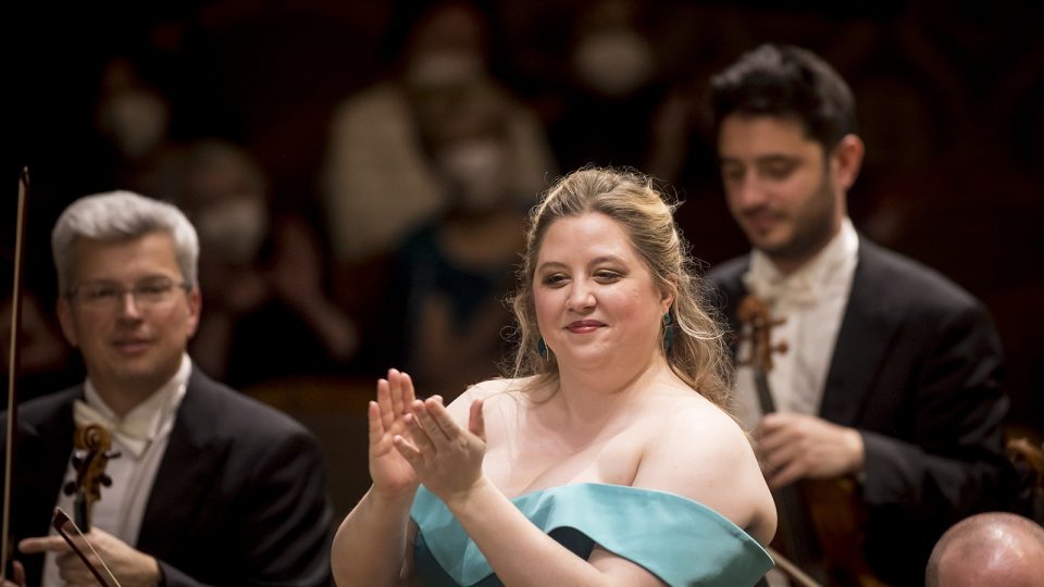 Singer Grace Durham | Fairytale night conducted by Holly Mathieson | Rudolfinum 13. 12. 2021