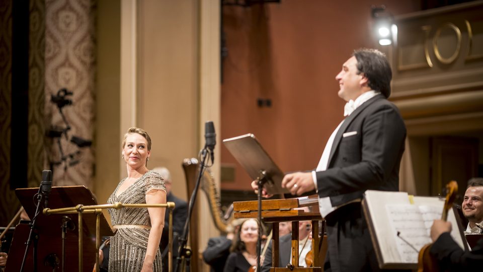 The final concert of the 94th season of SOČR in Dvořák's Rudolfinum Hall