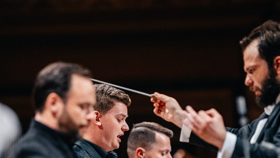 Petr Popelka (dirigent), Daniel Matoušek (sólista) a Jiří Brückler