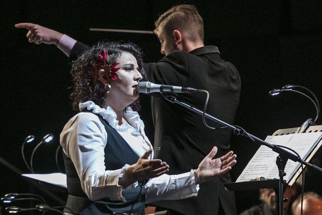 SOČR uvádí: Radůza a osud Anity Garibaldi, 3. prosince 2018 | foto: Filip Jandourek SOČR uvádí: Radůza a osud Anity Garibaldi, 3. prosince 2018