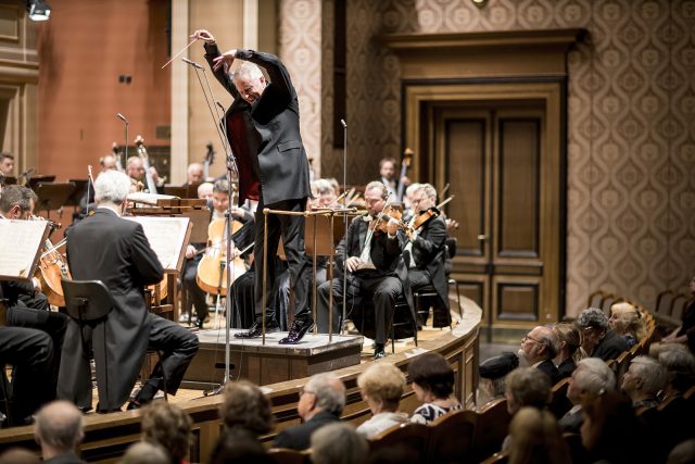 Alexander Liebreich, PRSO and Leila Josefowicz | Rudolfinum, 13 June 2022